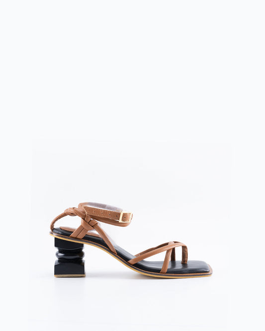 Silvia Cobos Lorna Wood Heel Brown